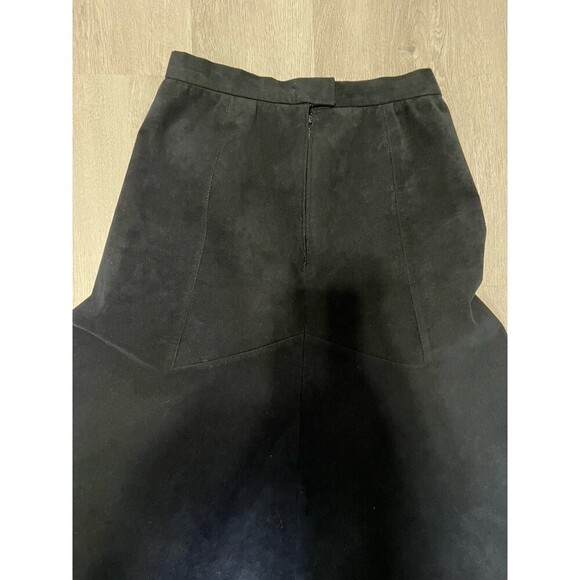 1970s Vintage Vera Maxwell Black Suede Knee Length Skirt Size 2 - Picture 6 of 9